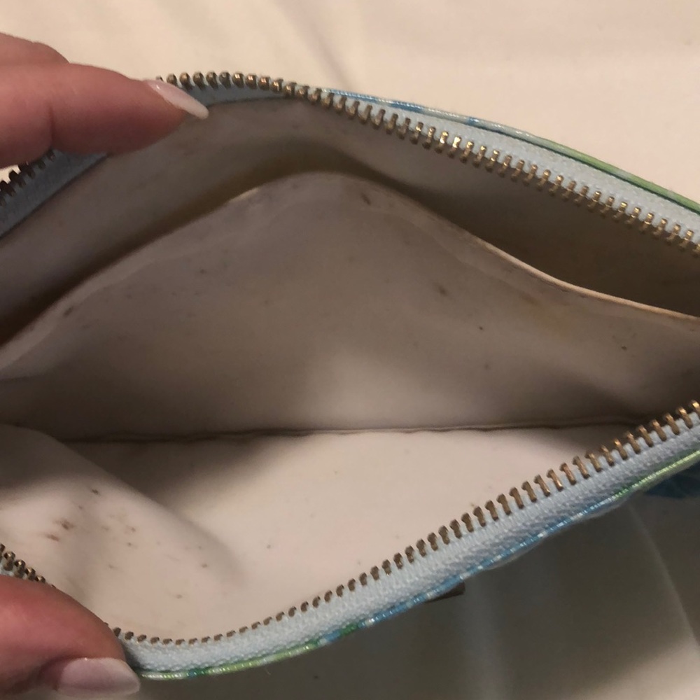 Lilly wristlet/makeup bag - Picture 8 of 8